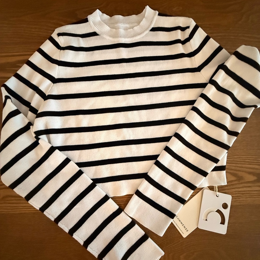 Commense White and Black Striped Long Sleeve Tee